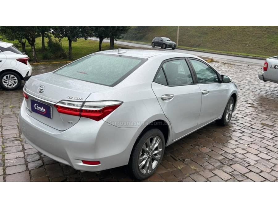 TOYOTA - COROLLA - 2019/2019 - Prata - R$ 116.000,00