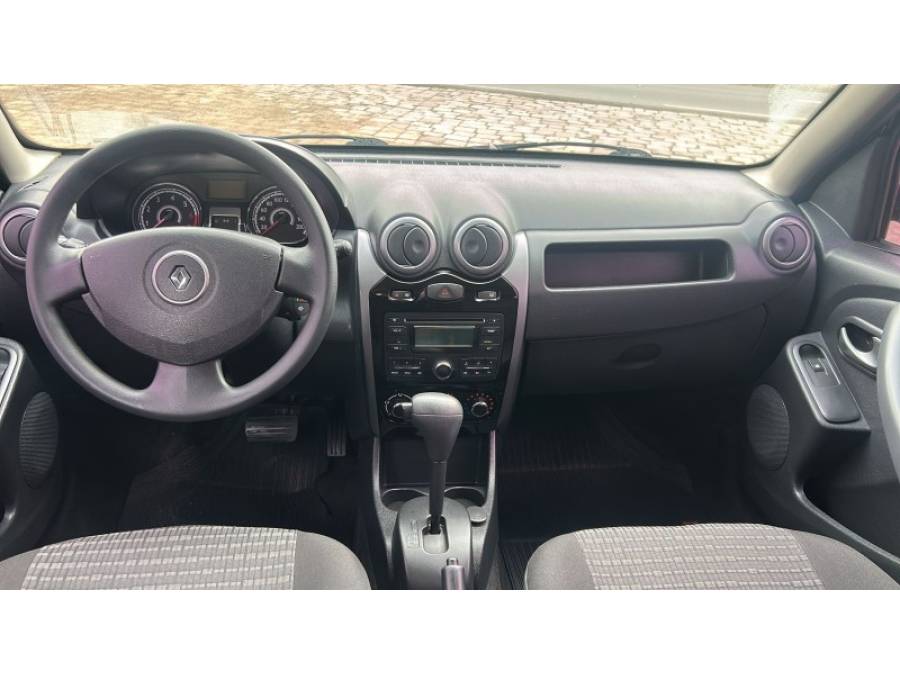 RENAULT - SANDERO - 2011/2012 - Preta - R$ 39.900,00
