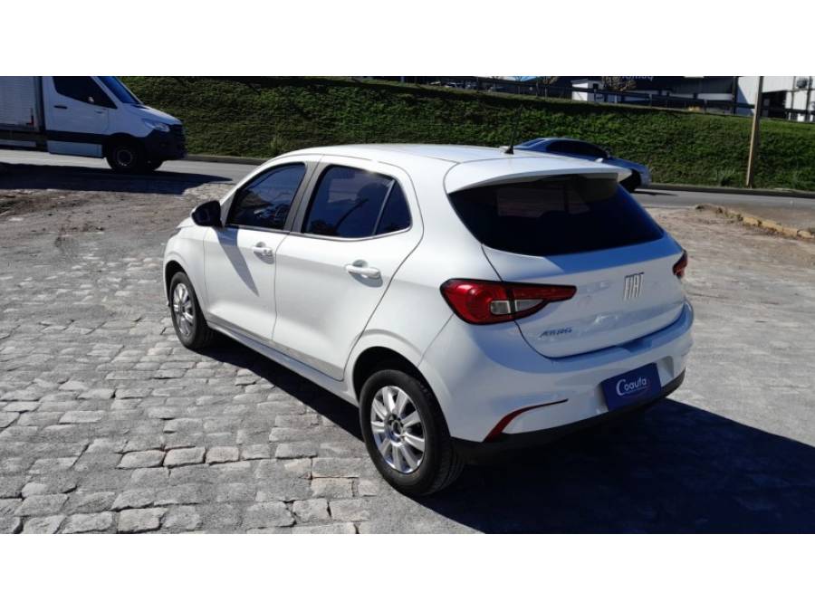 FIAT - ARGO - 2018/2018 - Branca - R$ 49.000,00