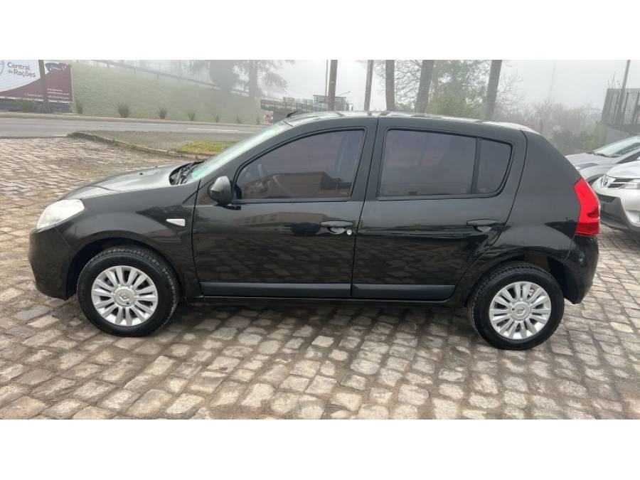 RENAULT - SANDERO - 2011/2012 - Preta - R$ 39.900,00