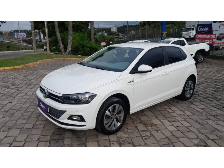 VOLKSWAGEN - POLO - 2019/2020 - Branca - R$ 80.000,00