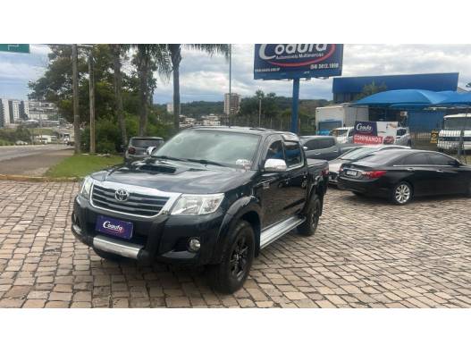 TOYOTA - HILUX - 2013/2013 - Preta - R$ 139.000,00
