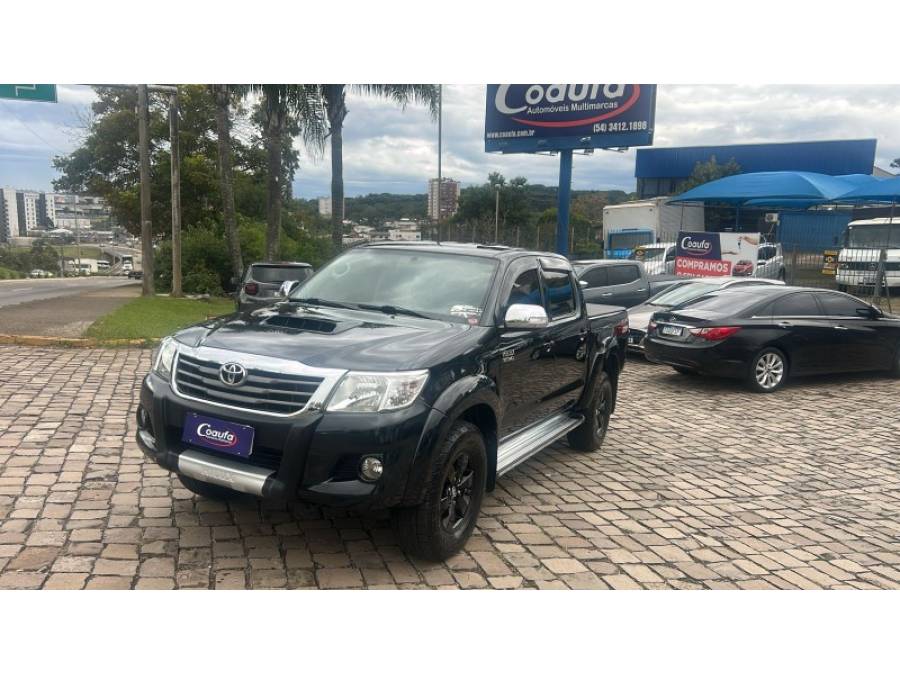 TOYOTA - HILUX - 2013/2013 - Preta - R$ 139.000,00