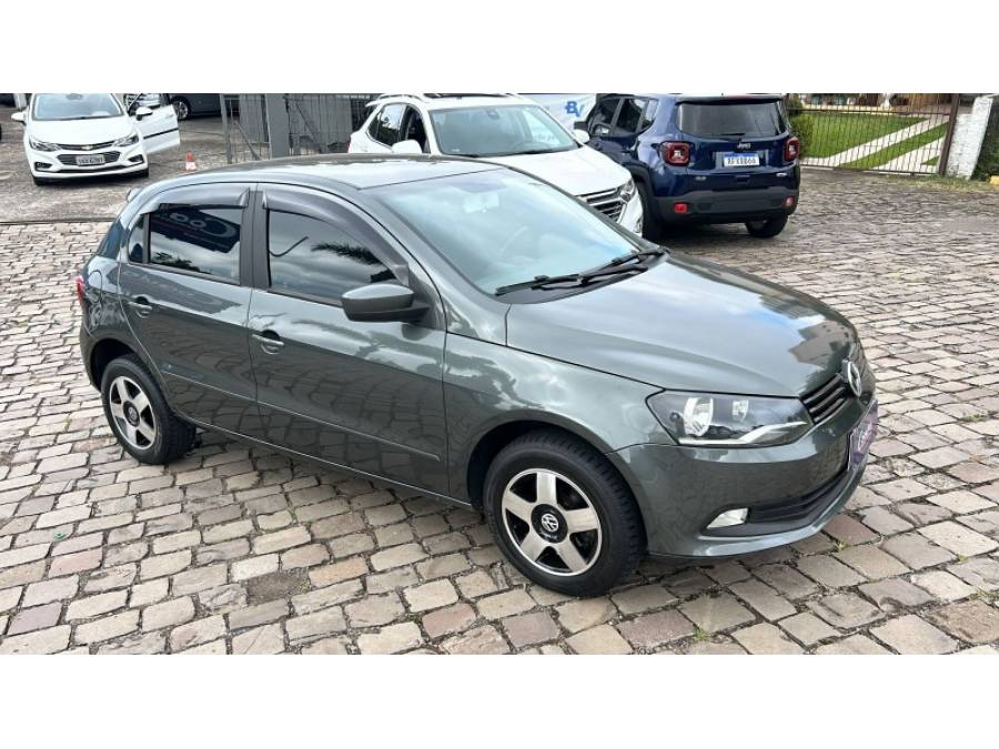 VOLKSWAGEN - GOL - 2013/2014 - Cinza - R$ 44.000,00
