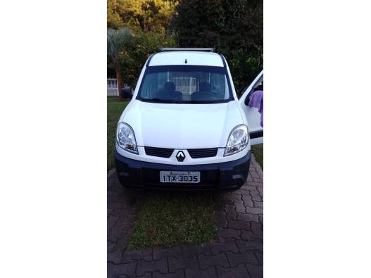 RENAULT - KANGOO - 2012/2013 - Branca - R$ 45.000,00