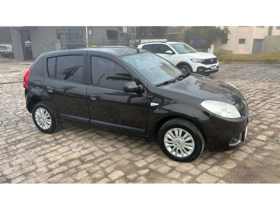 RENAULT - SANDERO - 2011/2012 - Preta - R$ 39.900,00