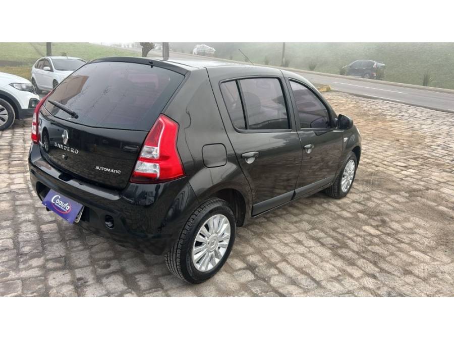 RENAULT - SANDERO - 2011/2012 - Preta - R$ 39.900,00
