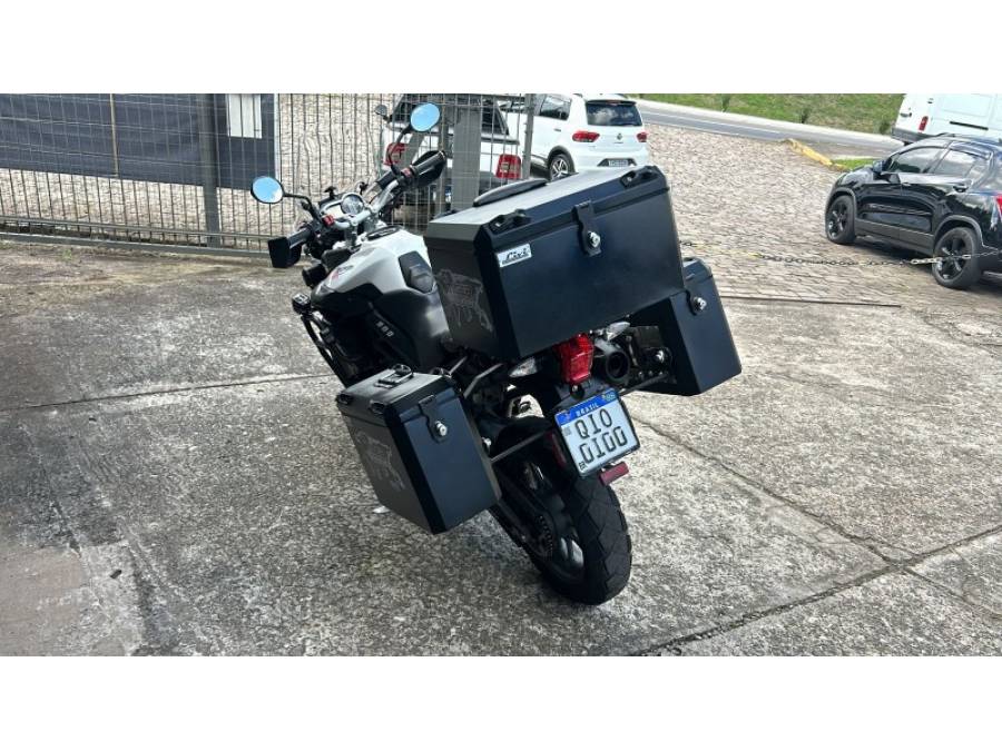 TRIUMPH - TIGER 800 - 2014/2014 - Branca - R$ 43.000,00