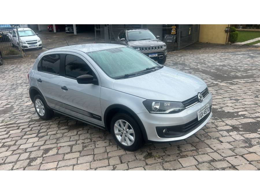 VOLKSWAGEN - GOL - 2014/2014 - Prata - R$ 39.990,00